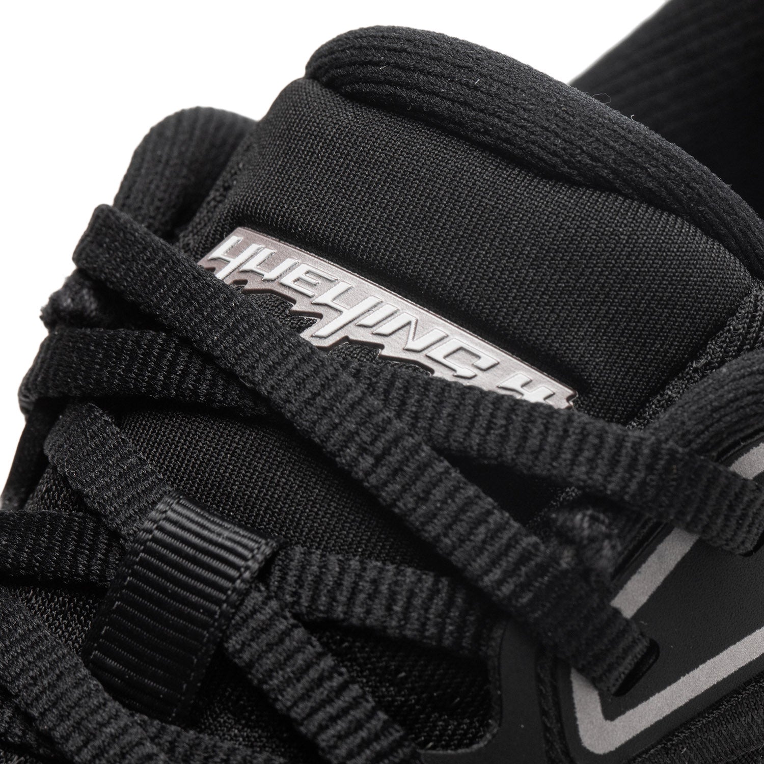 Li-Ning YueYing 4 Black Dame