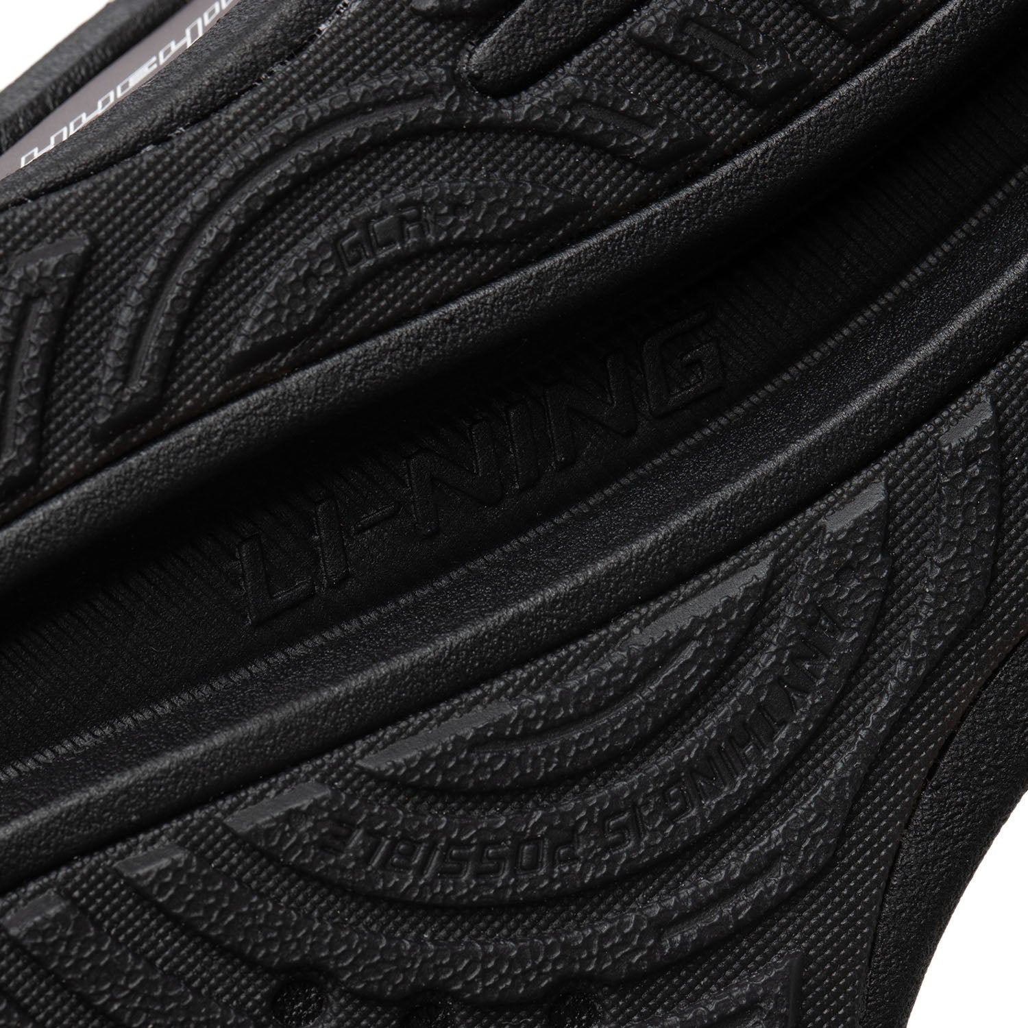 Li-Ning YueYing 4 Black Dame