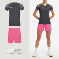 Li-Ning badminton trøje til kvinder med perfekt pasform.